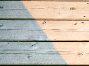 Nettoyant pour le bois brut ou ciré